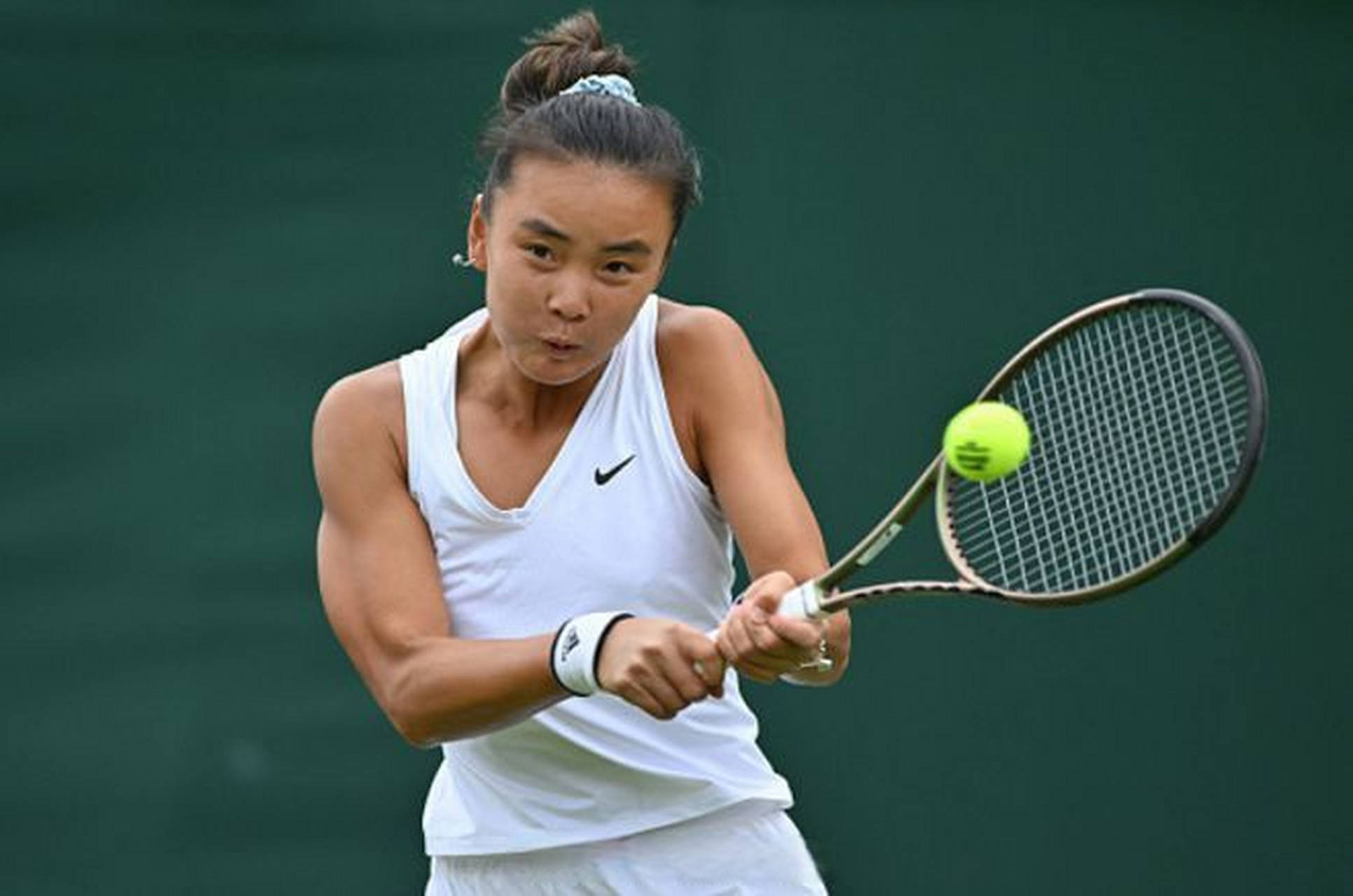  穆古鲁扎回归赛场，爆冷首场状态亮眼，加拿大队观众沸腾！